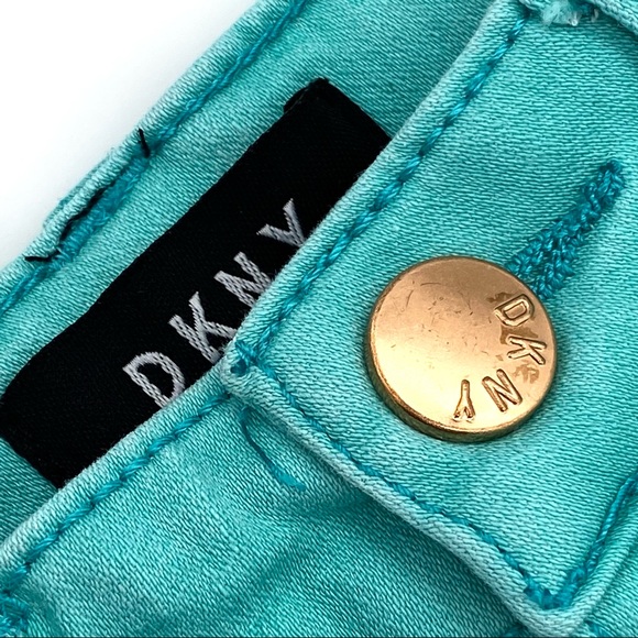 LIKE NEW DKNY Teal Jegging Jeans, 2T - Picture 4 of 10